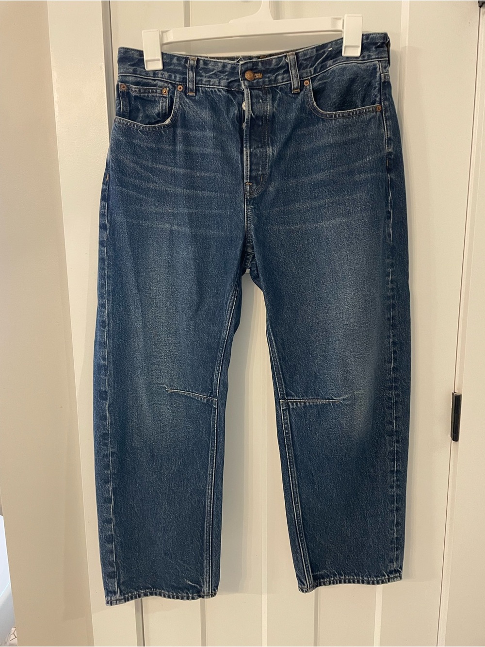 Madewell - The Darted Barrel-Leg Jean - Dark Blue - Picture 2 of 7